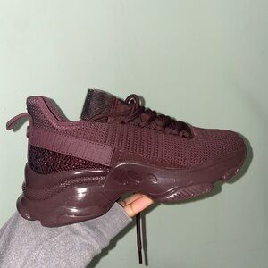 Steve Madden, women’s burgundy sneakers, size 7.